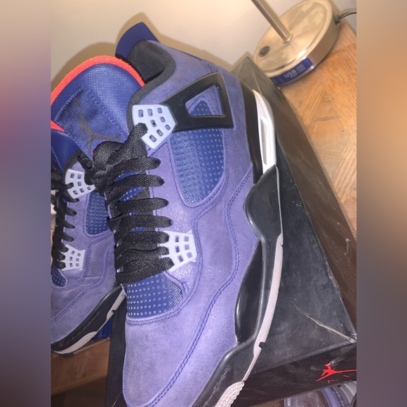 AIR JORDAN RETRO 4 WNTR. RETAIL $200 - Picture 11 of 11